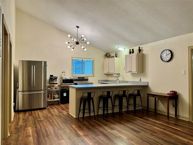 704 Legendary Lane, Gun Barrel City, TX 75156