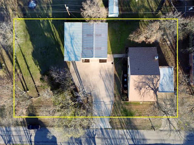 704 Legendary Lane, Gun Barrel City, TX 75156