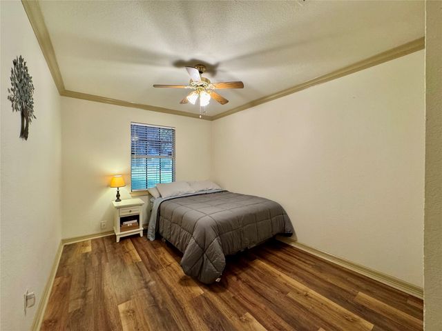 704 Legendary Lane, Gun Barrel City, TX 75156
