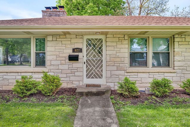 627 E Main Street, Morris, IL 60450