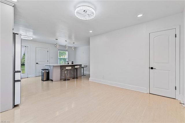 1933 E Ocean View AVE, Norfolk, VA 23503