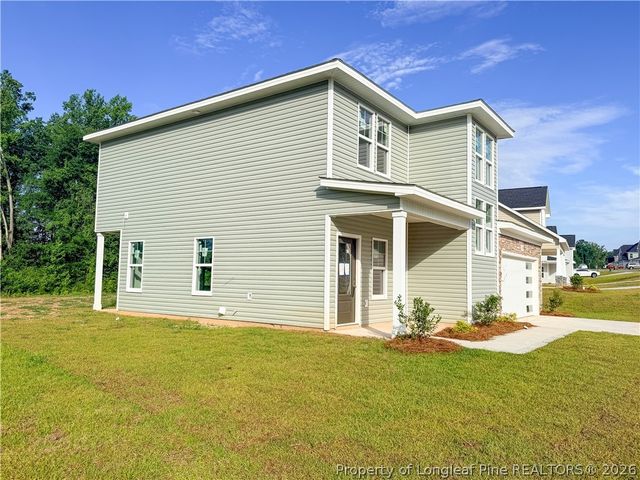 820 Southerland Peak Drive, Raeford, NC 28376