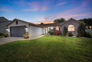2215 35th AVENUE, Kenosha, WI 53144