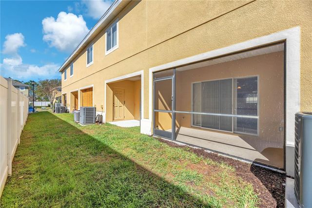 8509 TRAIL WIND DRIVE, Tampa, FL 33647