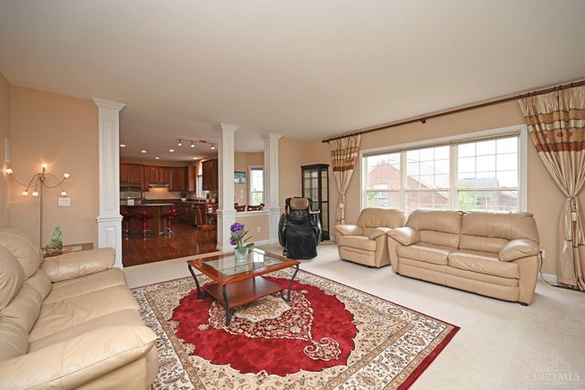 7434 Foxchase Drive, West Chester, OH 45069