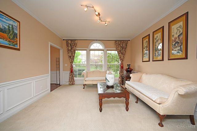 7434 Foxchase Drive, West Chester, OH 45069