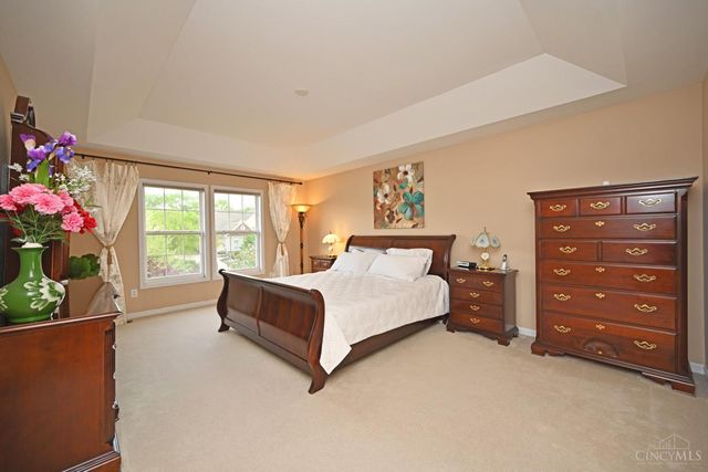 7434 Foxchase Drive, West Chester, OH 45069