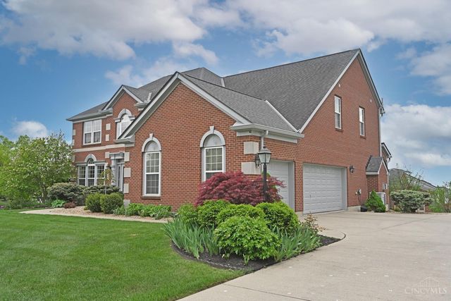 7434 Foxchase Drive, West Chester, OH 45069