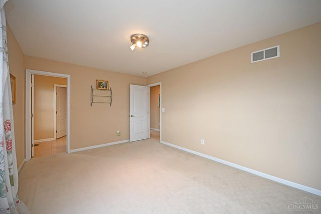 7434 Foxchase Drive, West Chester, OH 45069