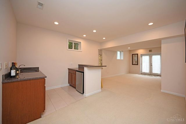 7434 Foxchase Drive, West Chester, OH 45069