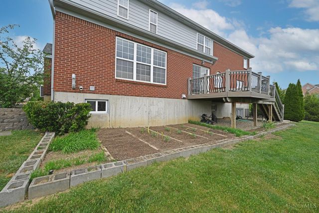 7434 Foxchase Drive, West Chester, OH 45069