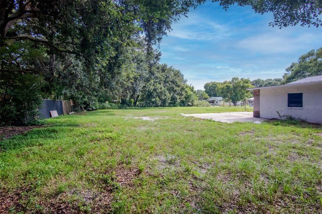 1009 MERCER LOOP, Plant City, FL 33567