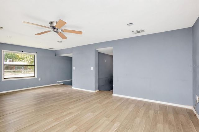 1009 MERCER LOOP, Plant City, FL 33567