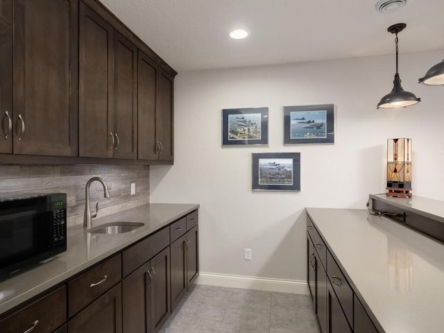 6438 Timber Arch Drive, Chaska, MN 55318