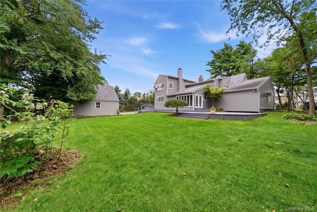 9 Addison Lane, Greenvale, NY 11548