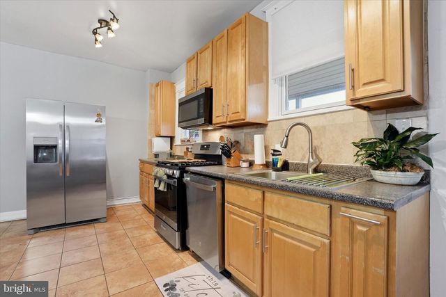 7032 ERDRICK ST, Philadelphia, PA 19135