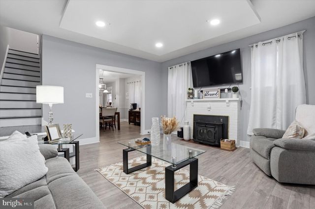 7032 ERDRICK ST, Philadelphia, PA 19135