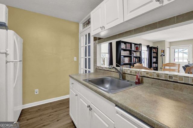 1358 Old Coach Road SW, Marietta, GA 30008