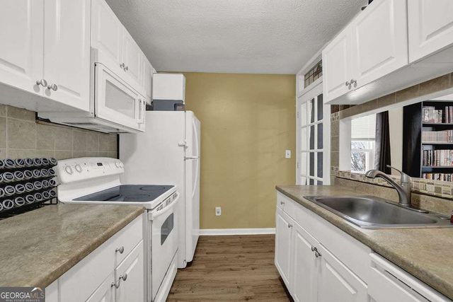 1358 Old Coach Road SW, Marietta, GA 30008