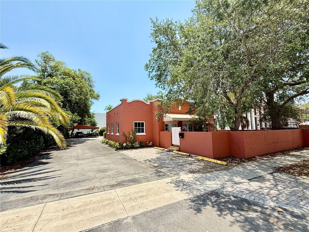 1318 SE 2nd Avenue, Fort Lauderdale, FL 33316