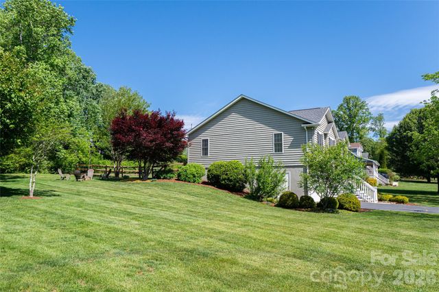 5 Mallory Meadows Court, Arden, NC 28704