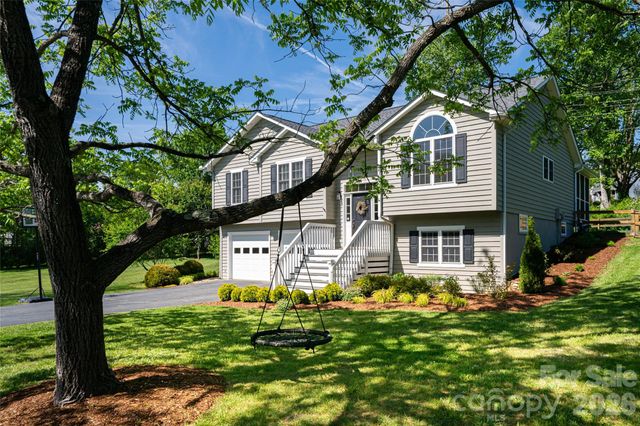 5 Mallory Meadows Court, Arden, NC 28704
