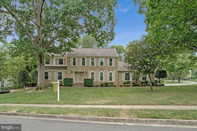 1171 FOXHOUND CT, Mclean, VA 22102