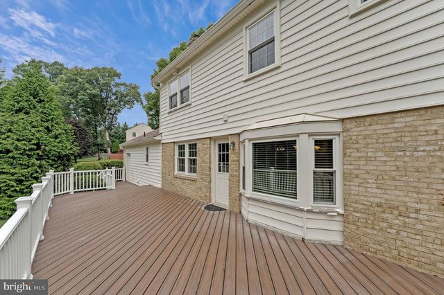1171 FOXHOUND CT, Mclean, VA 22102