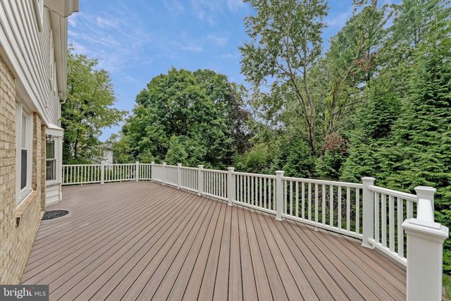 1171 FOXHOUND CT, Mclean, VA 22102
