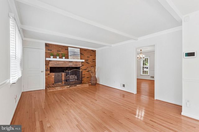 1171 FOXHOUND CT, Mclean, VA 22102