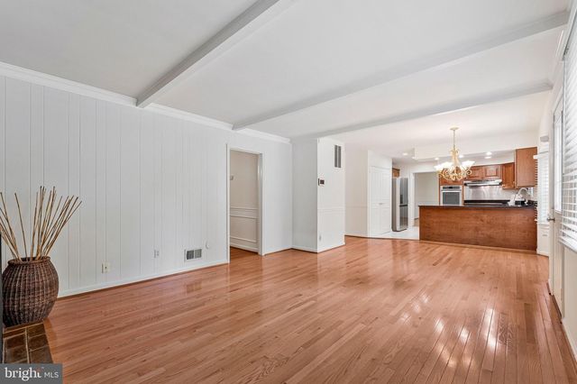 1171 FOXHOUND CT, Mclean, VA 22102