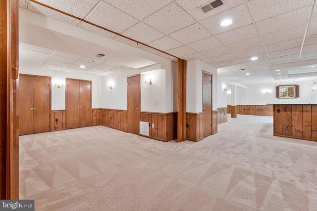 1171 FOXHOUND CT, Mclean, VA 22102
