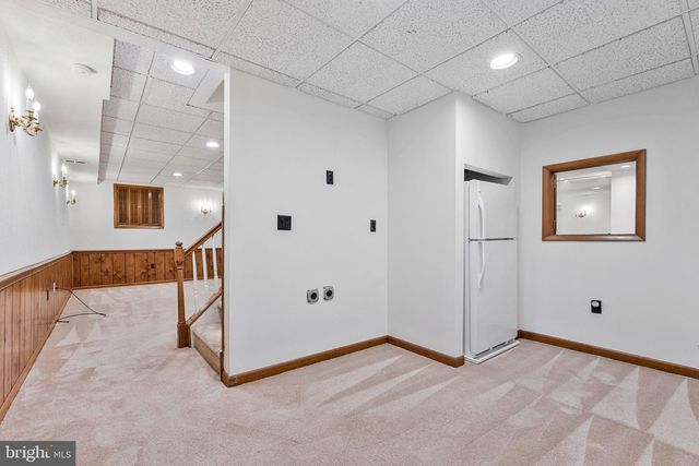 1171 FOXHOUND CT, Mclean, VA 22102
