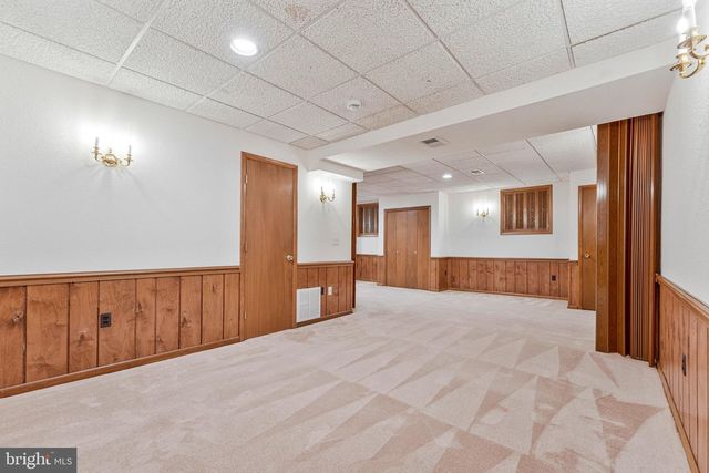 1171 FOXHOUND CT, Mclean, VA 22102