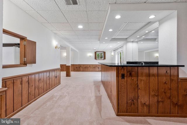 1171 FOXHOUND CT, Mclean, VA 22102