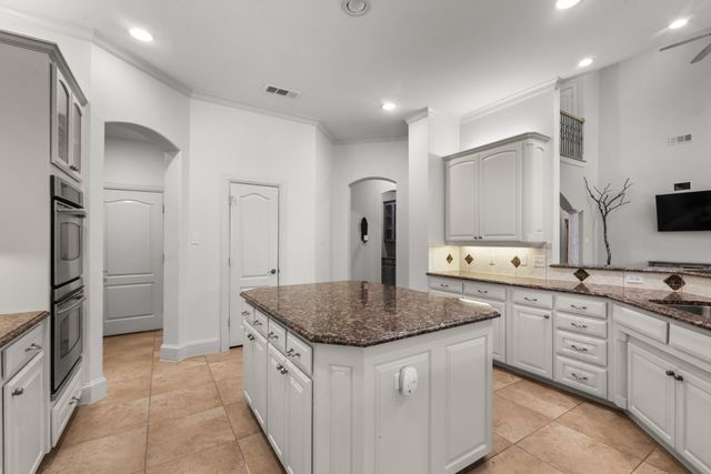 137 Bluff Creek Road, Weatherford, TX 76087