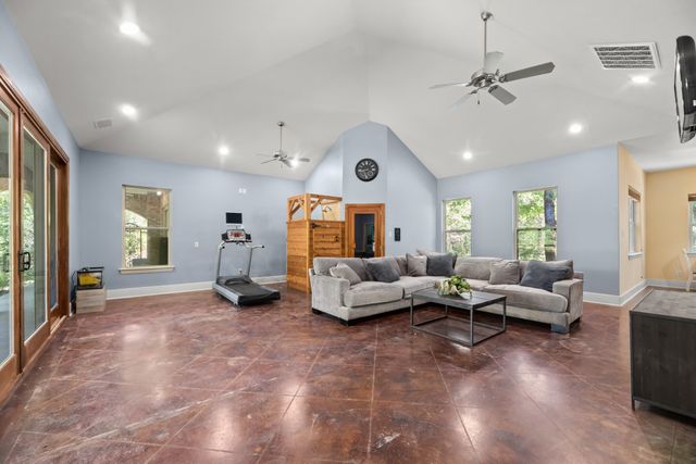 137 Bluff Creek Road, Weatherford, TX 76087