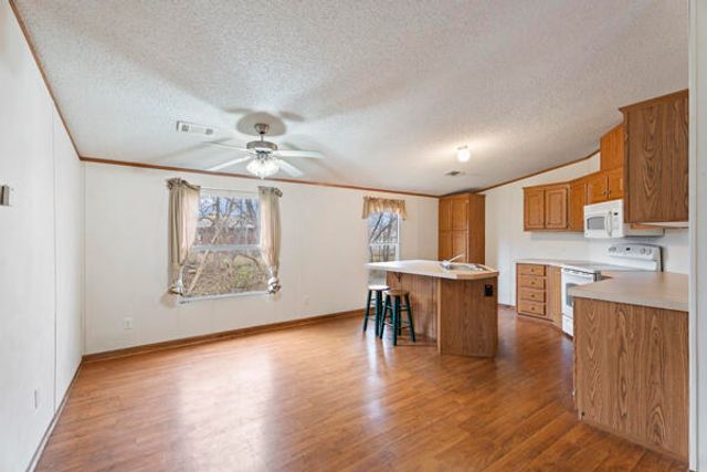 62000 E 263 Loop 23, Grove, OK 74344