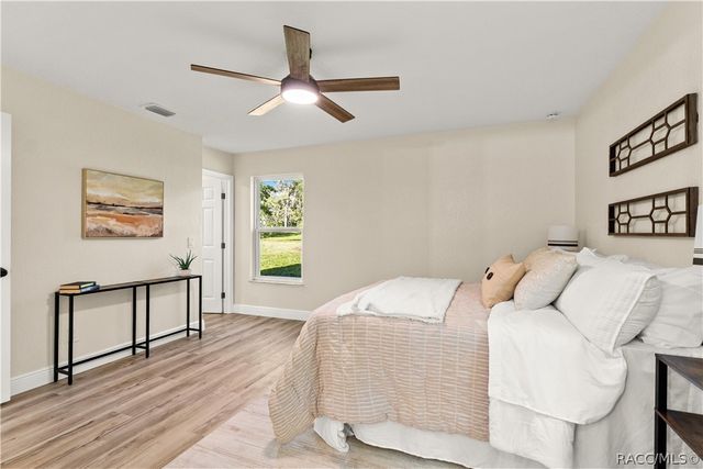 3270 Endsley Road, Brooksville, FL 34604
