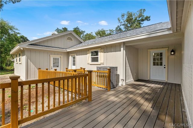 3270 Endsley Road, Brooksville, FL 34604