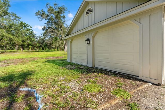 3270 Endsley Road, Brooksville, FL 34604