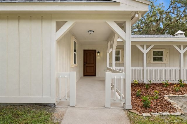 3270 Endsley Road, Brooksville, FL 34604