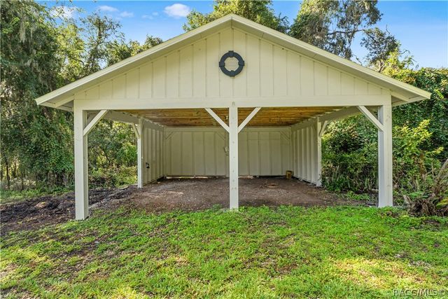 3270 Endsley Road, Brooksville, FL 34604