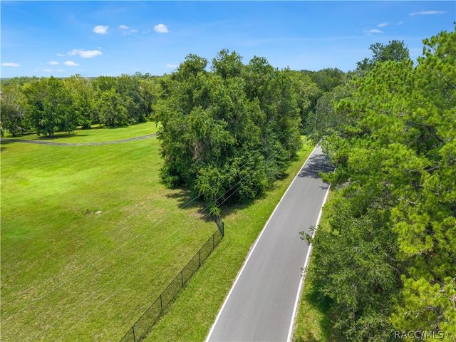 3270 Endsley Road, Brooksville, FL 34604