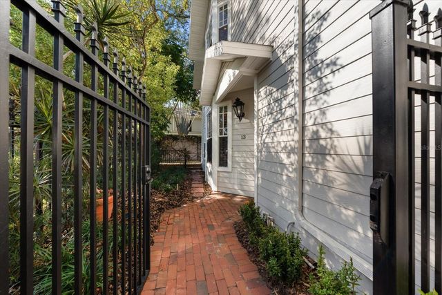 2920 W EL PRADO BOULEVARD 13, Tampa, FL 33629