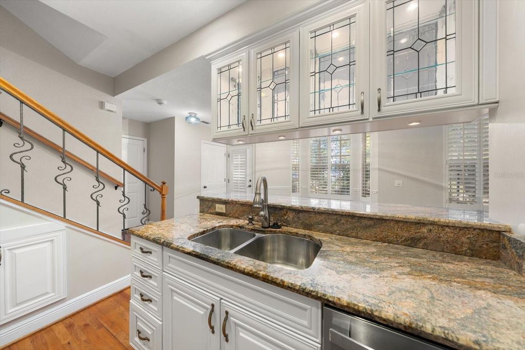 Image 11 of property listing at 2920 W EL PRADO BOULEVARD 13, Tampa, FL 33629