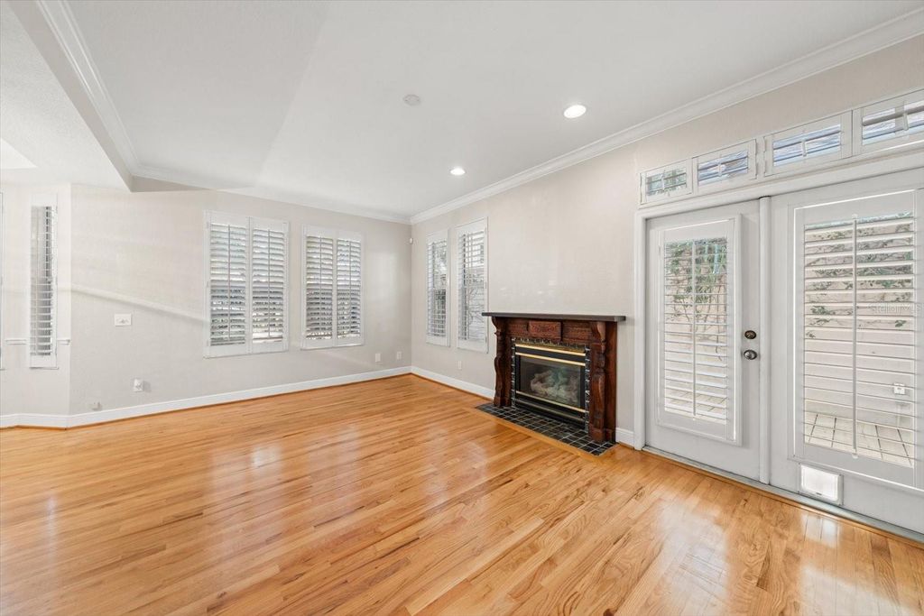 Image 17 of property listing at 2920 W EL PRADO BOULEVARD 13, Tampa, FL 33629