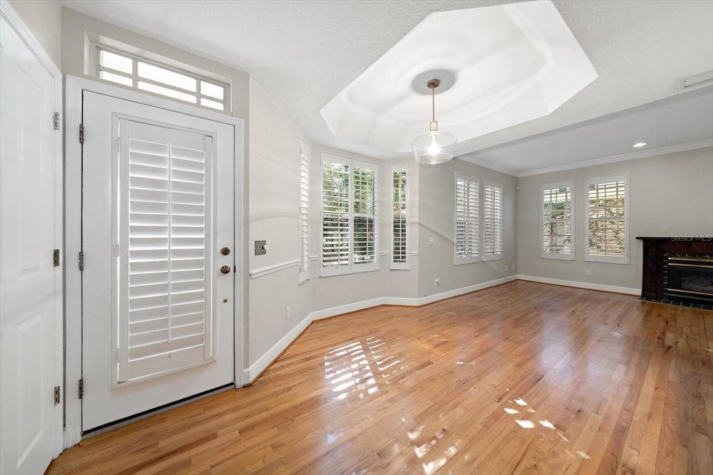 Image 19 of property listing at 2920 W EL PRADO BOULEVARD 13, Tampa, FL 33629