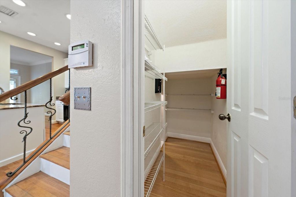 Image 21 of property listing at 2920 W EL PRADO BOULEVARD 13, Tampa, FL 33629