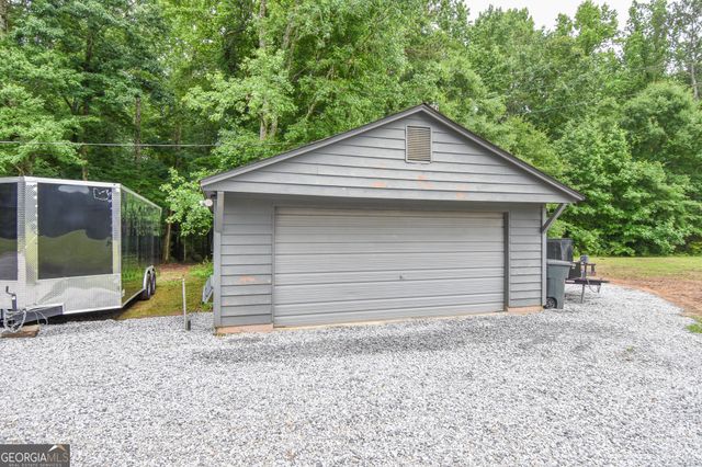 2075 Highway 36 E, Milner, GA 30257